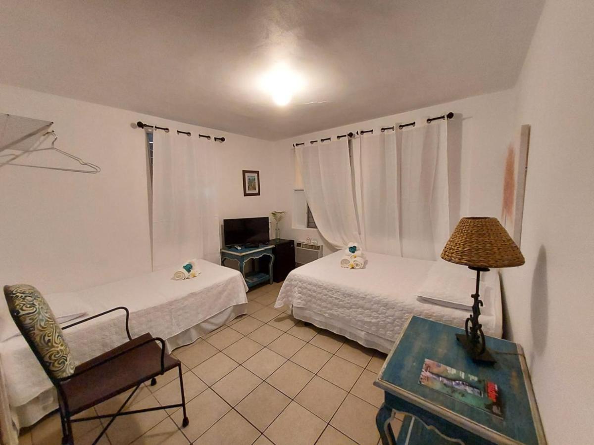 Vieques Tropical Guest House Exterior photo